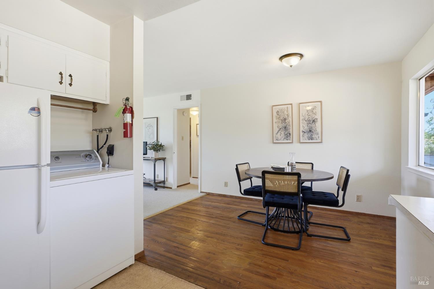 1056 Los Gamos Road San Rafael CA 94903