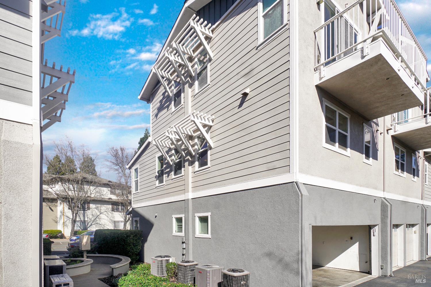 113 Firefly Lane Napa CA 94558