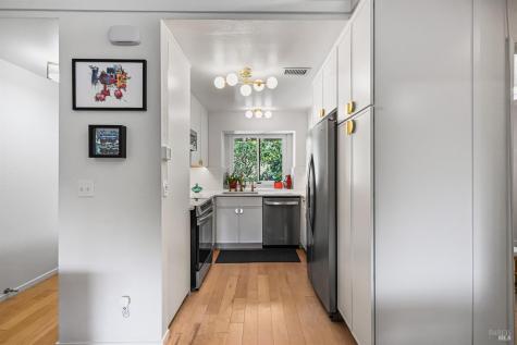 79 Village Circle San Rafael CA 94903
