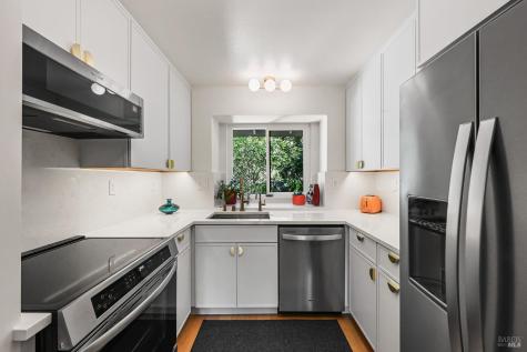 79 Village Circle San Rafael CA 94903
