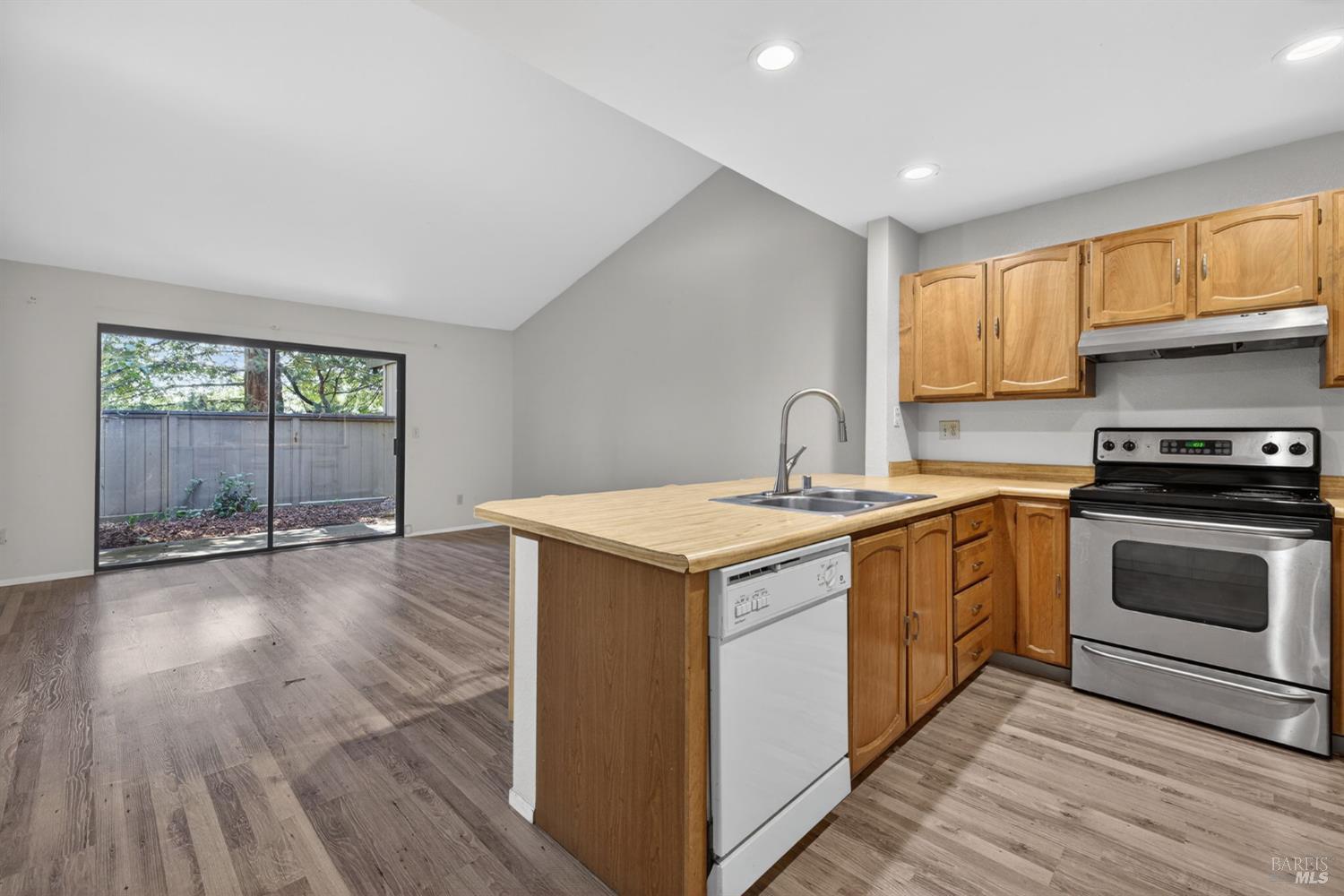 106 Nicholas Court Cotati CA 94931