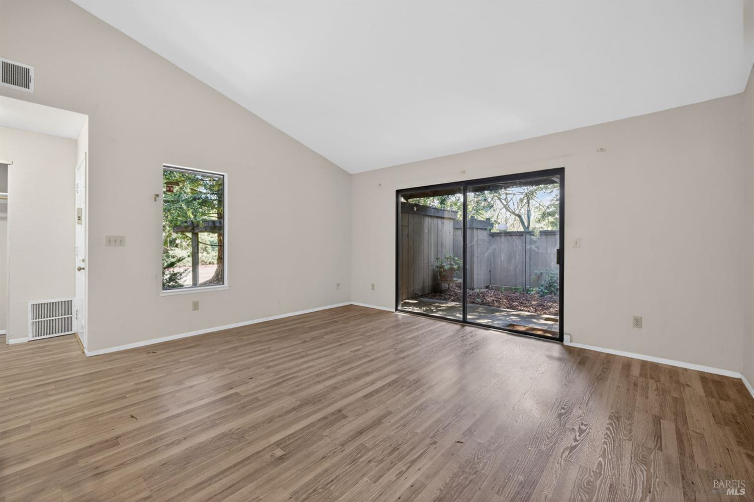 106 Nicholas Court Cotati CA 94931