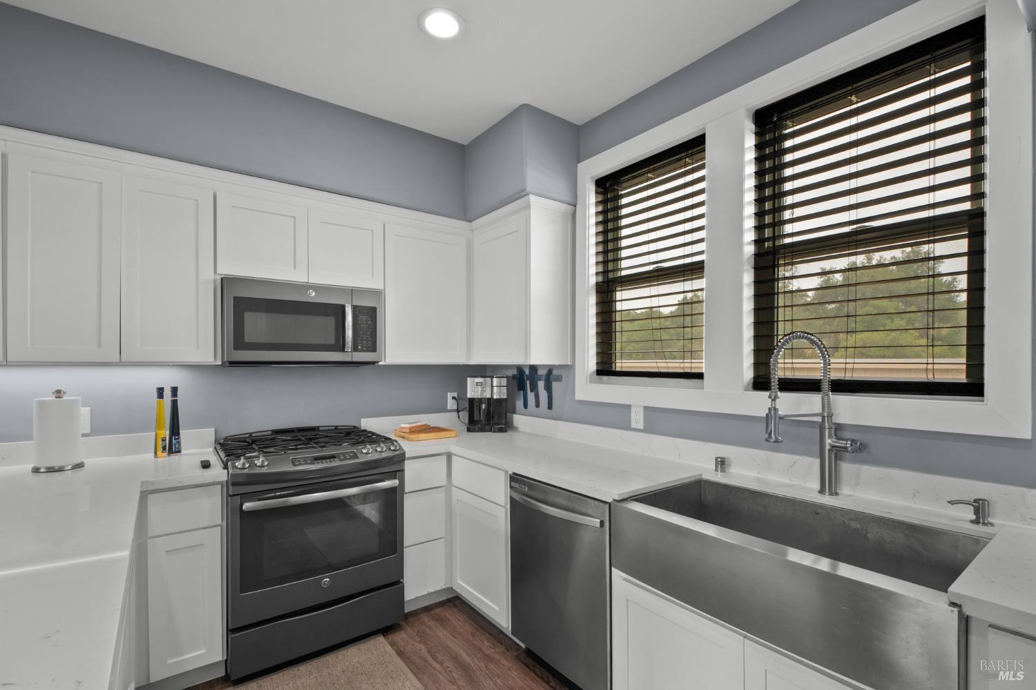 1593 Cali Lane Healdsburg CA 95448