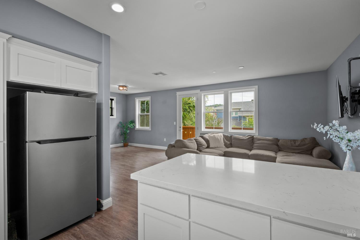 1593 Cali Lane Healdsburg CA 95448