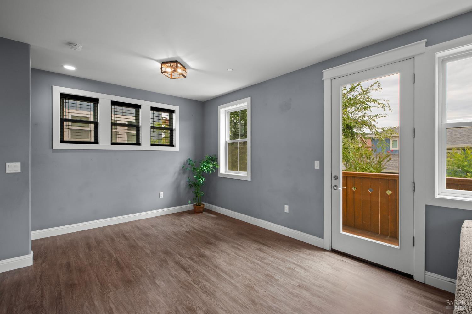 1593 Cali Lane Healdsburg CA 95448