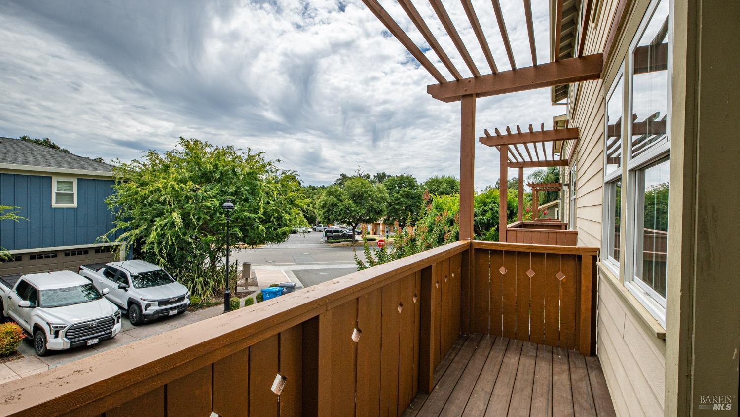 1593 Cali Lane Healdsburg CA 95448