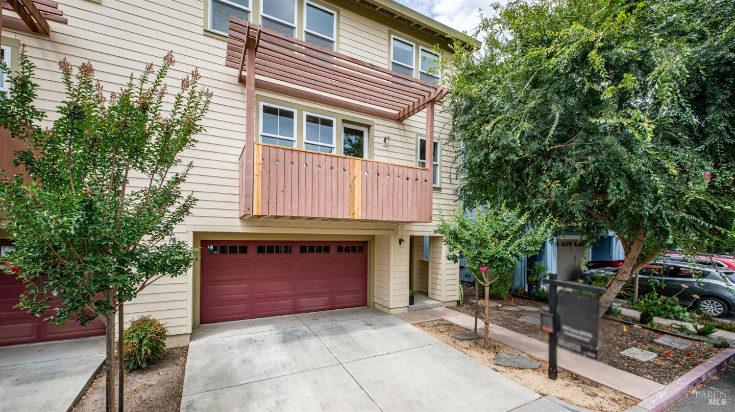 1593 Cali Lane Healdsburg CA 95448