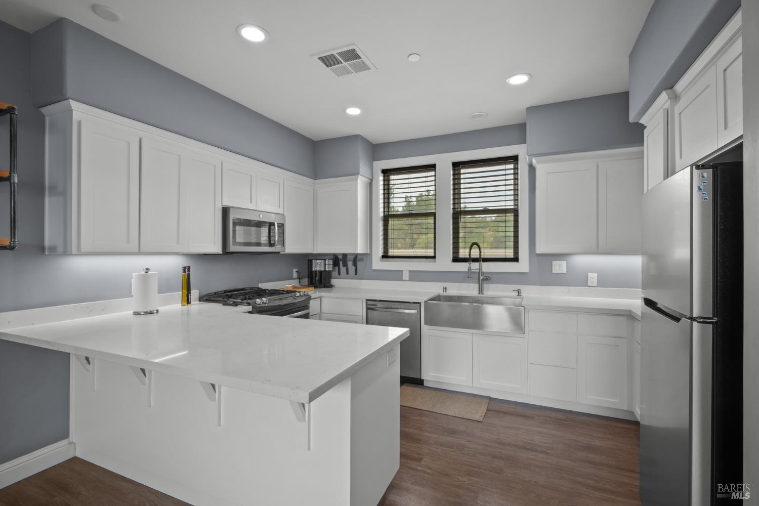 1593 Cali Lane Healdsburg CA 95448