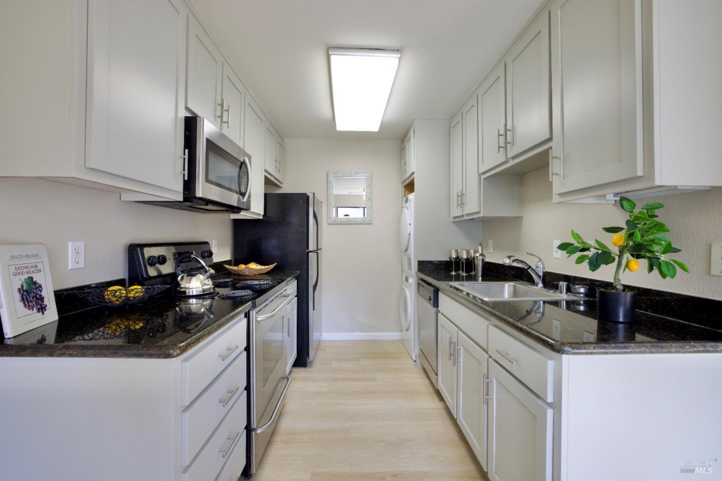 900 Cambridge Drive Benicia CA 94510