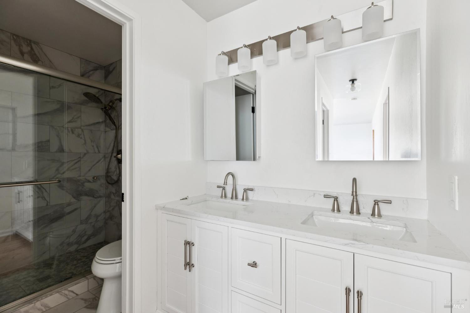 938 Via Casitas Greenbrae CA 94904
