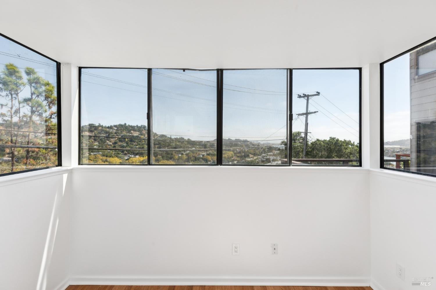 938 Via Casitas Greenbrae CA 94904