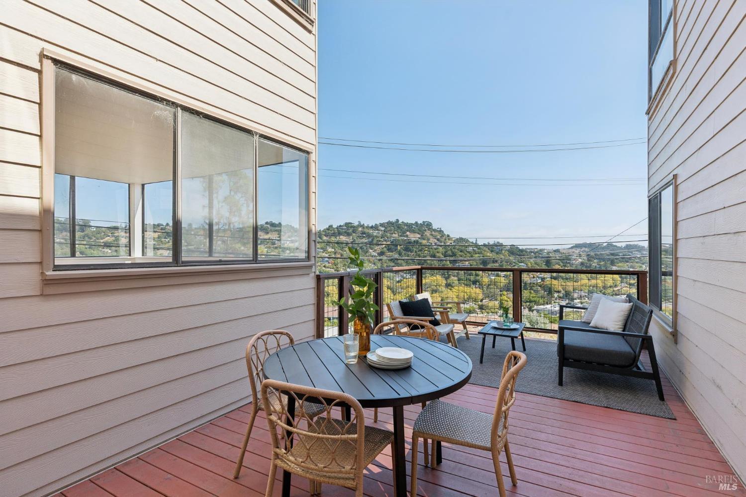 938 Via Casitas Greenbrae CA 94904
