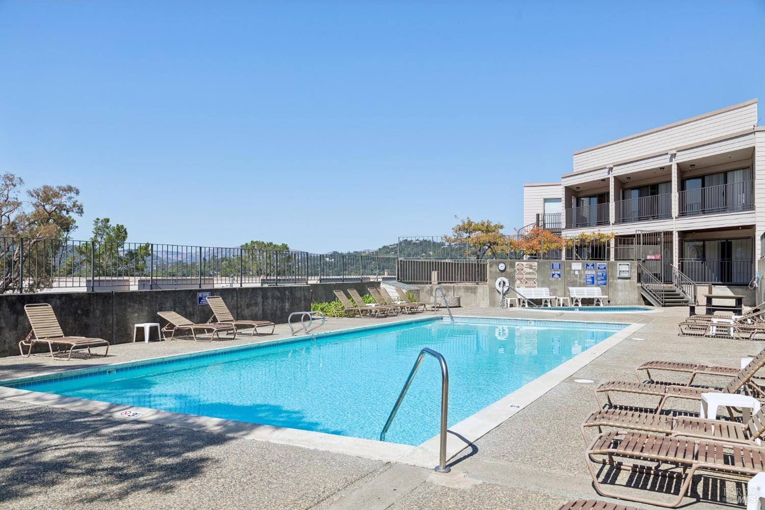 938 Via Casitas Greenbrae CA 94904