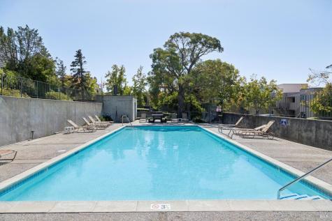 938 Via Casitas Greenbrae CA 94904
