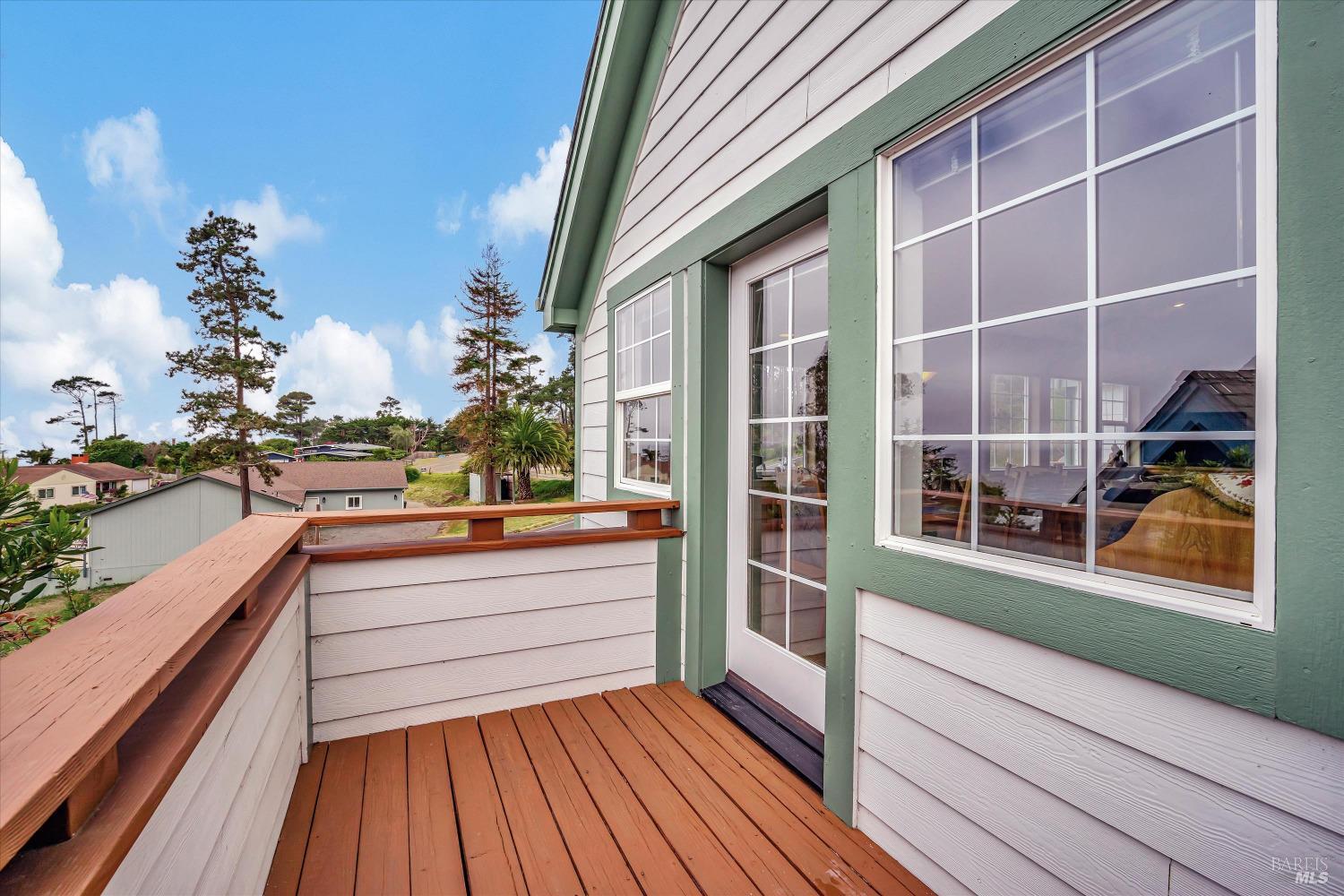 38934 Cypress Way Gualala CA 95445