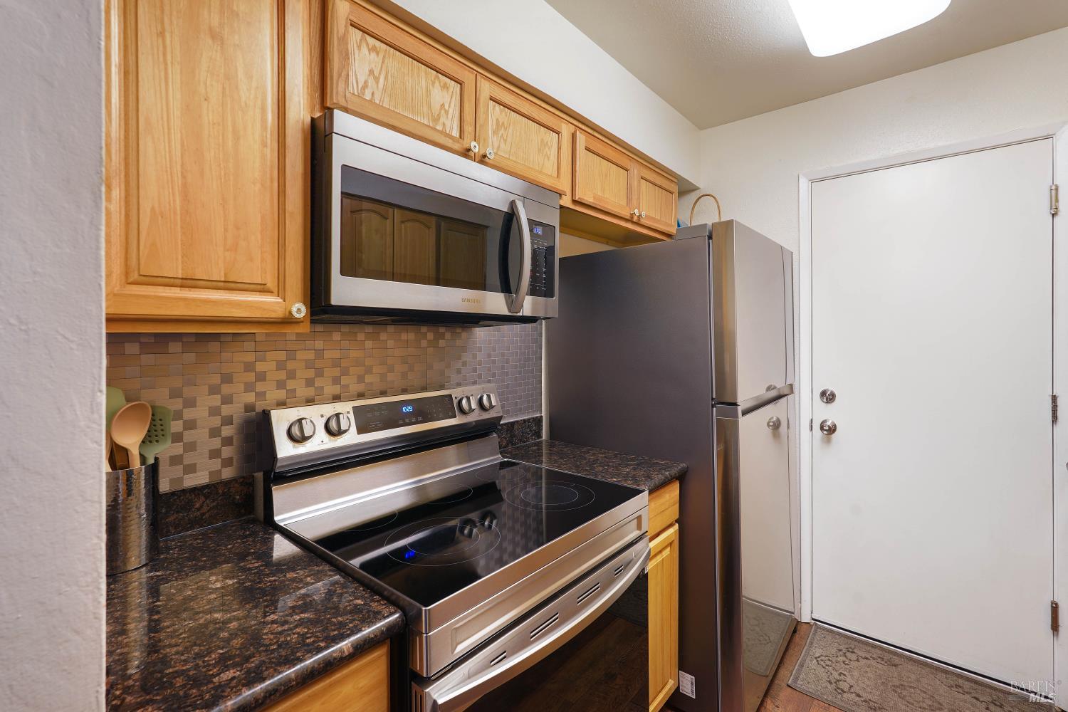 142 Del Rio Circle Vacaville CA 95687