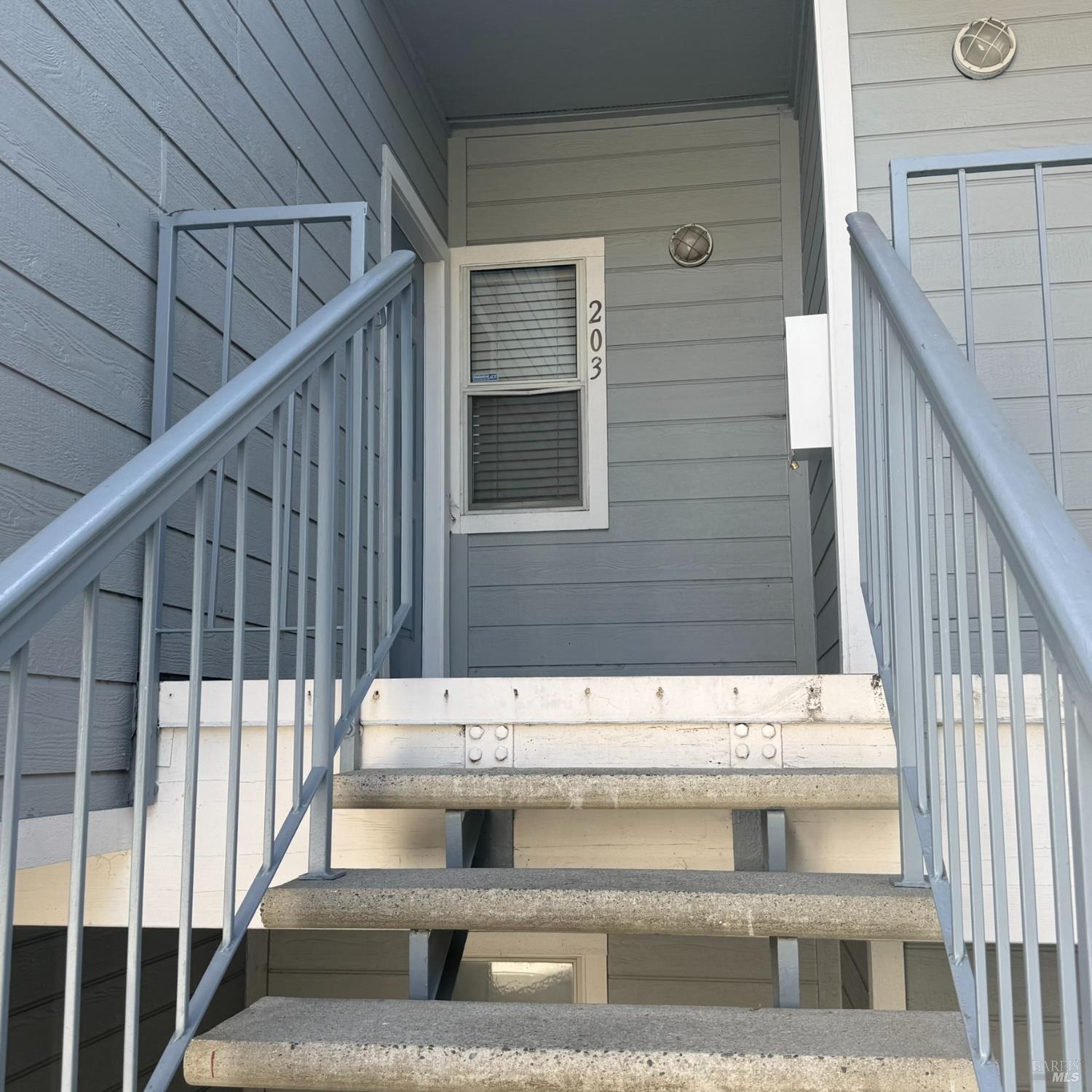1850 Blossom Avenue Fairfield CA 94533