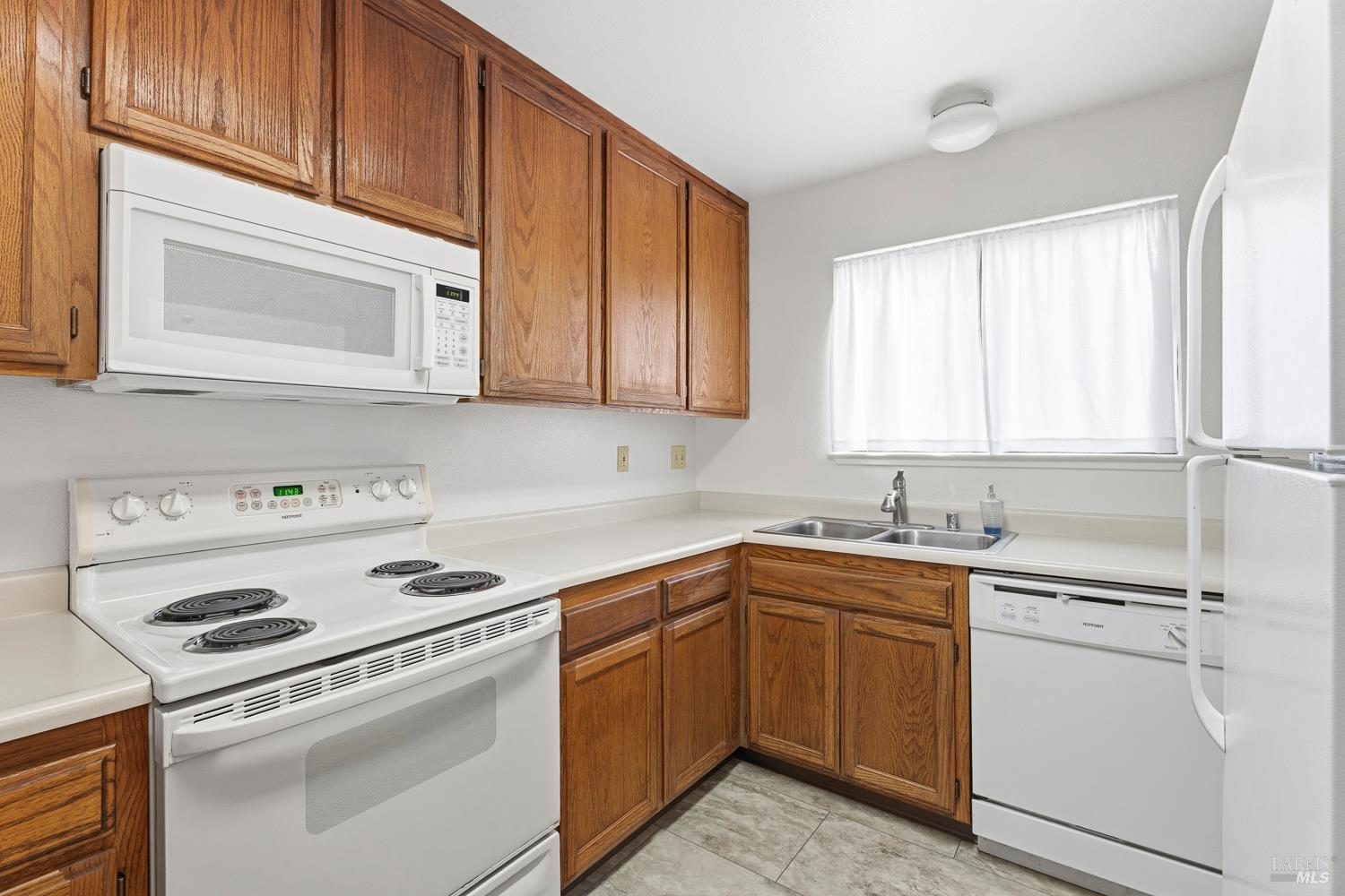 117 Elbridge Avenue Cloverdale CA 95425