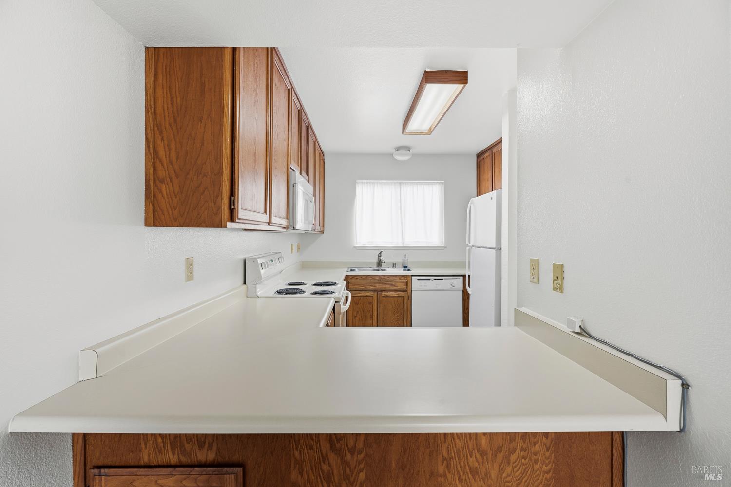 117 Elbridge Avenue Cloverdale CA 95425