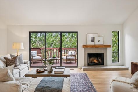 1104 Susan Way Novato CA 94947