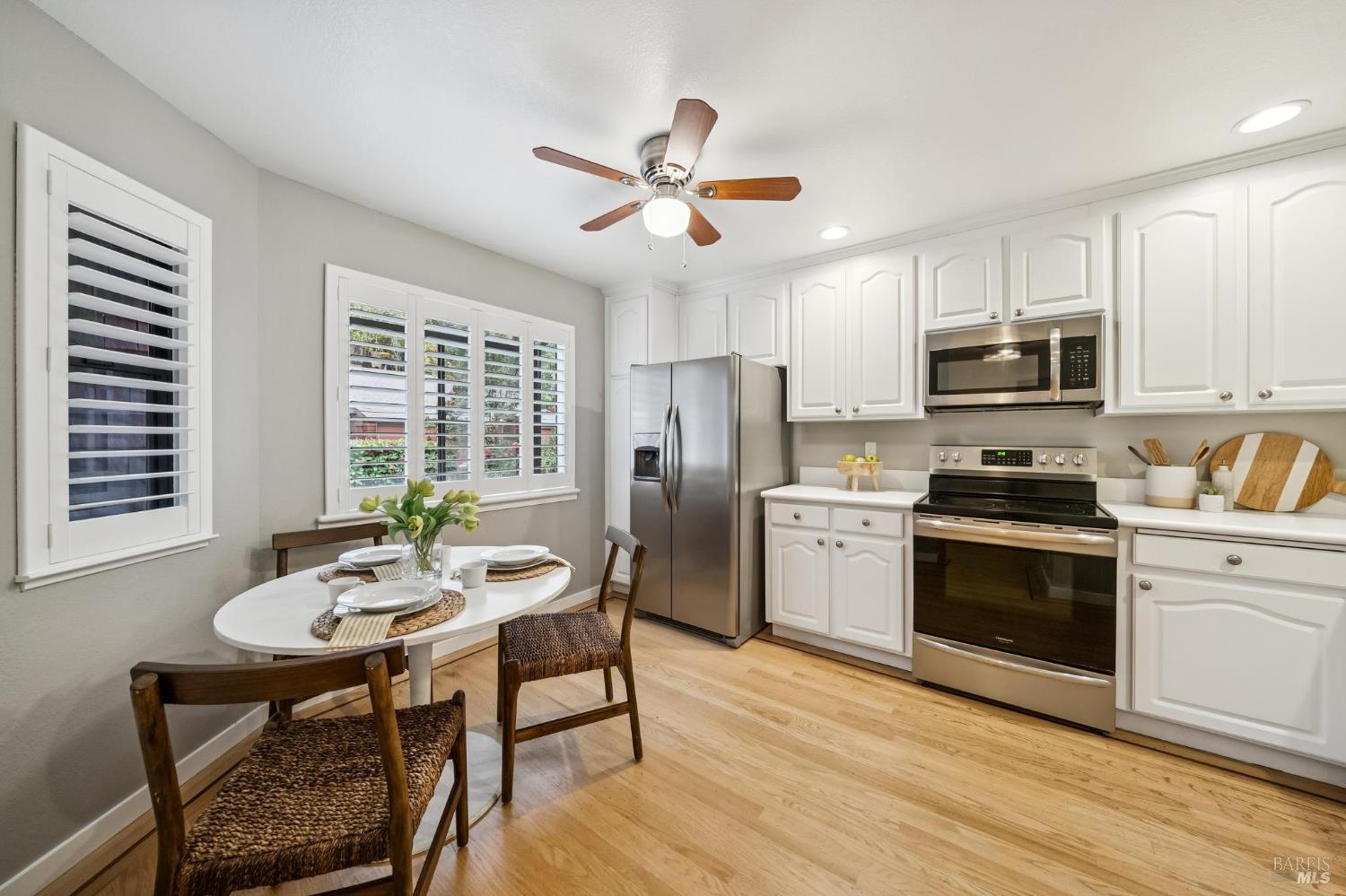 1104 Susan Way Novato CA 94947