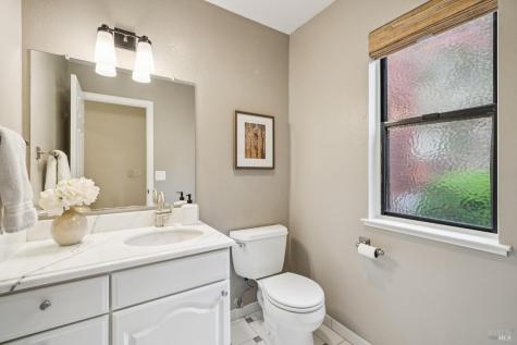 1104 Susan Way Novato CA 94947