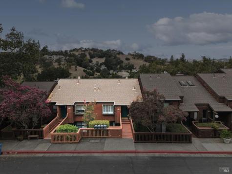 1104 Susan Way Novato CA 94947