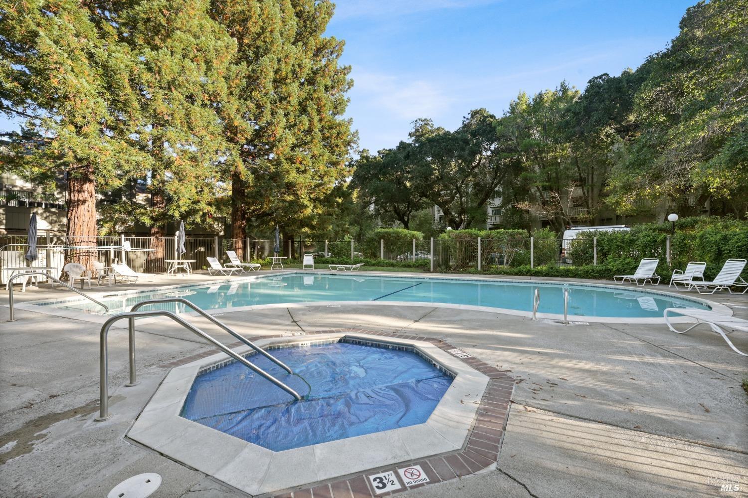 178 Pelican Lane Novato CA 94949