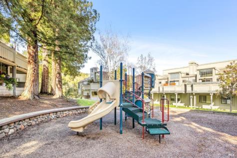 178 Pelican Lane Novato CA 94949