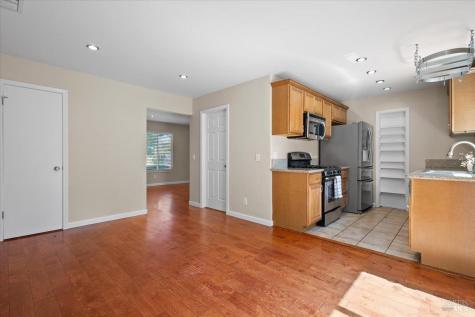 303 Algiers Court Santa Rosa CA 95409