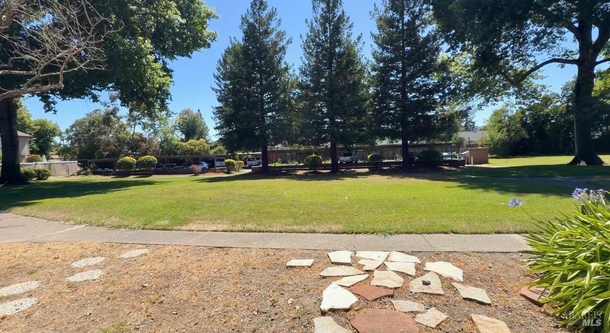 303 Algiers Court Santa Rosa CA 95409