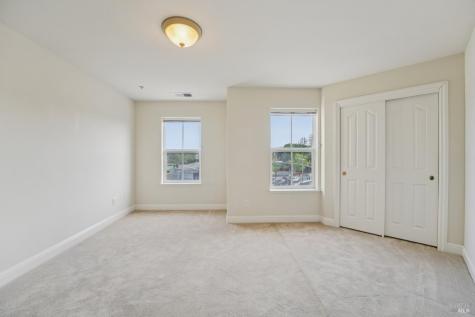 43 Johnson Street Windsor CA 95492