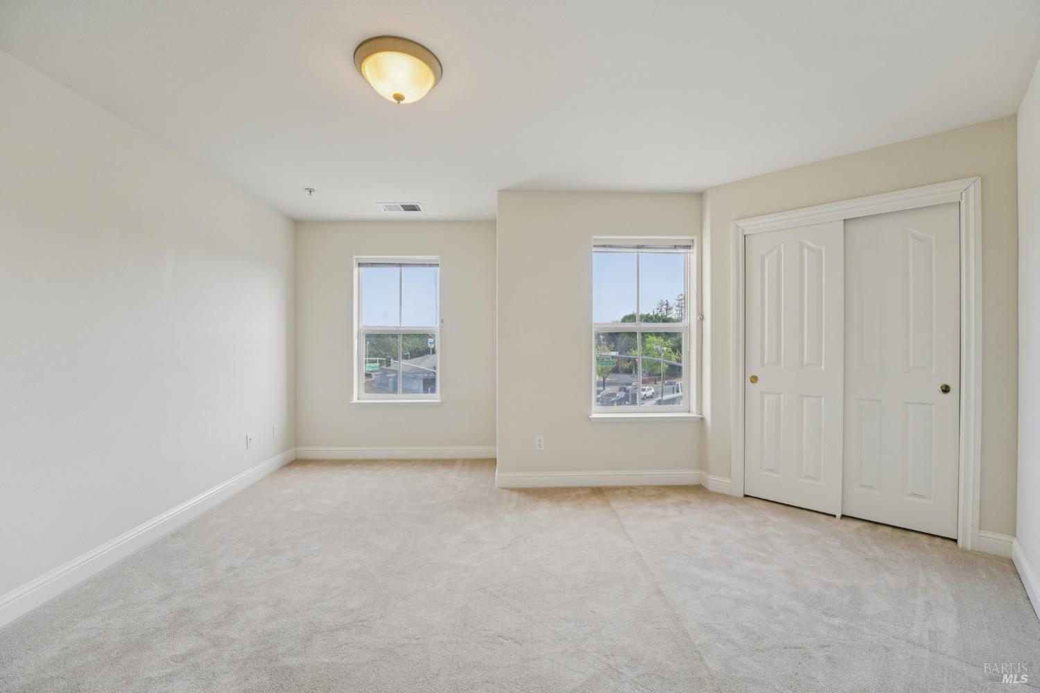 43 Johnson Street Windsor CA 95492