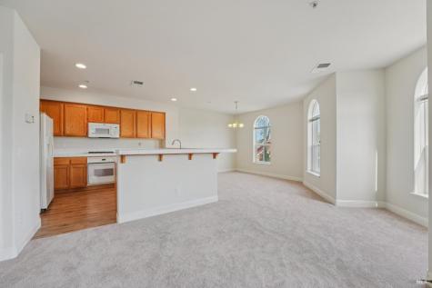 43 Johnson Street Windsor CA 95492
