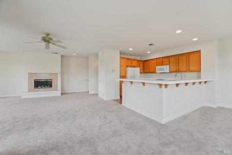 43 Johnson Street Windsor CA 95492