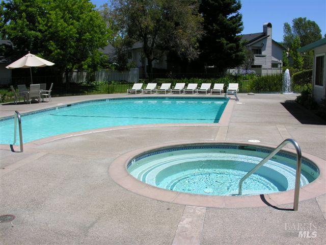 2802 Woodlake Drive Santa Rosa CA 95405