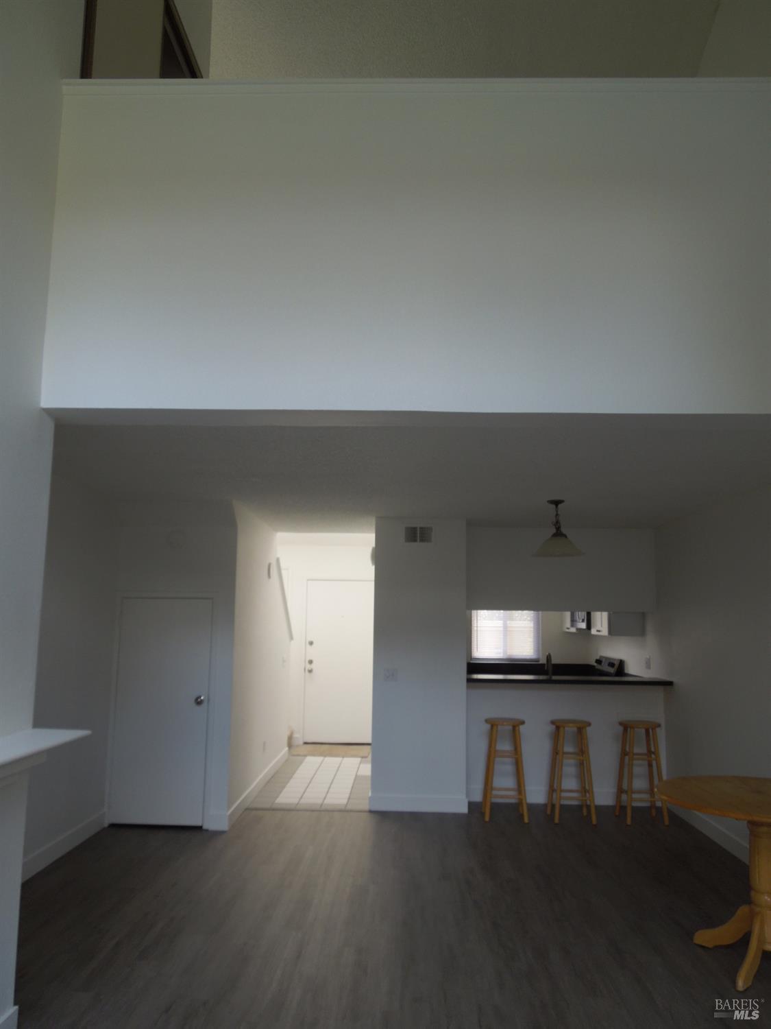 2802 Woodlake Drive Santa Rosa CA 95405