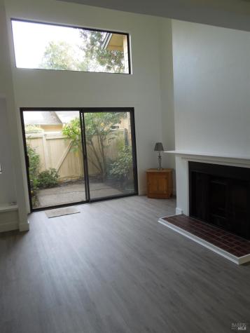 2802 Woodlake Drive Santa Rosa CA 95405