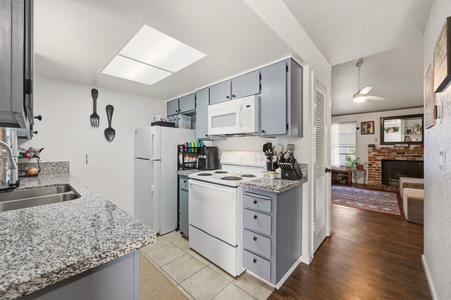 8260 Center Parkway Sacramento CA 95823