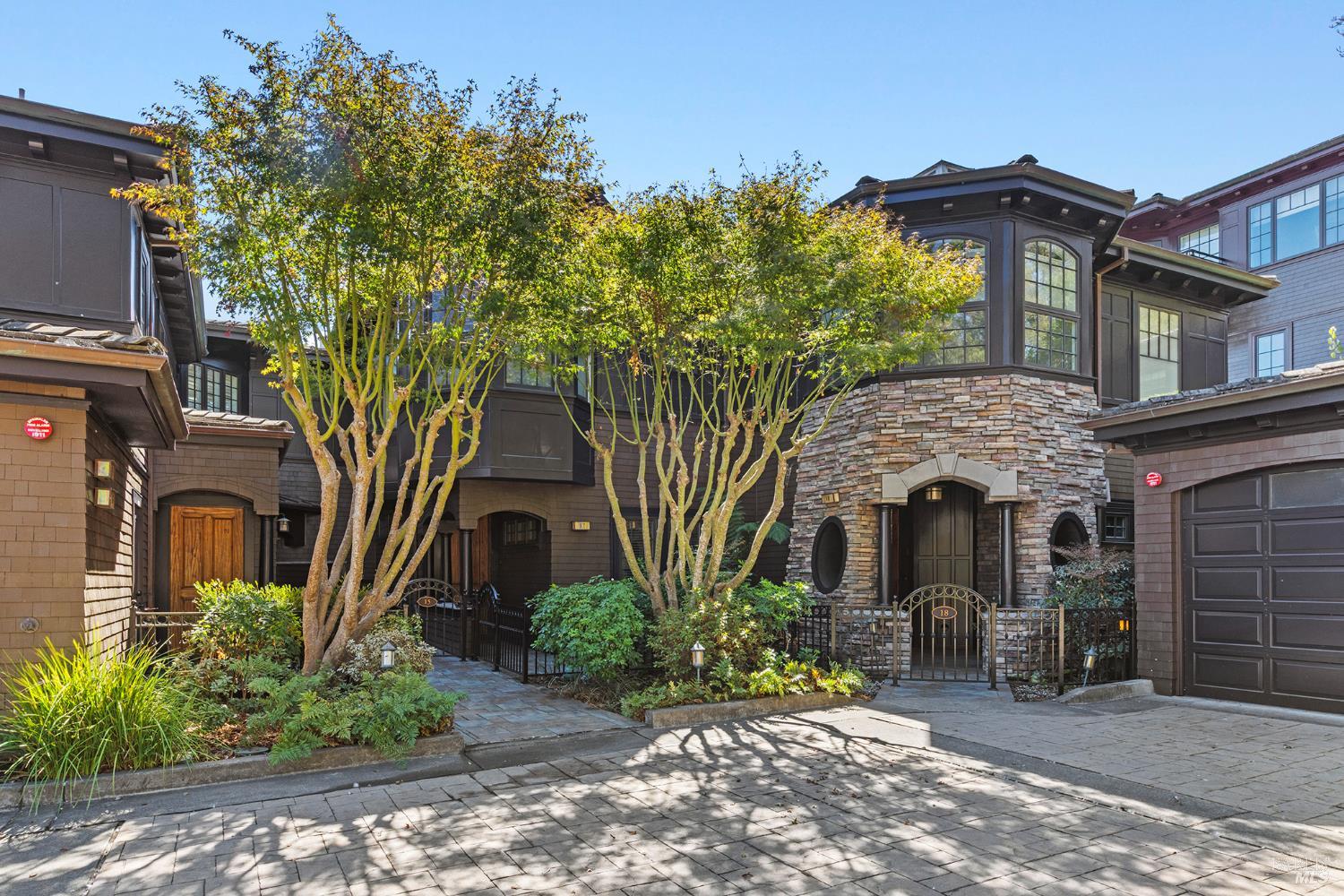 17 De Silva Island Drive Mill Valley CA 94941