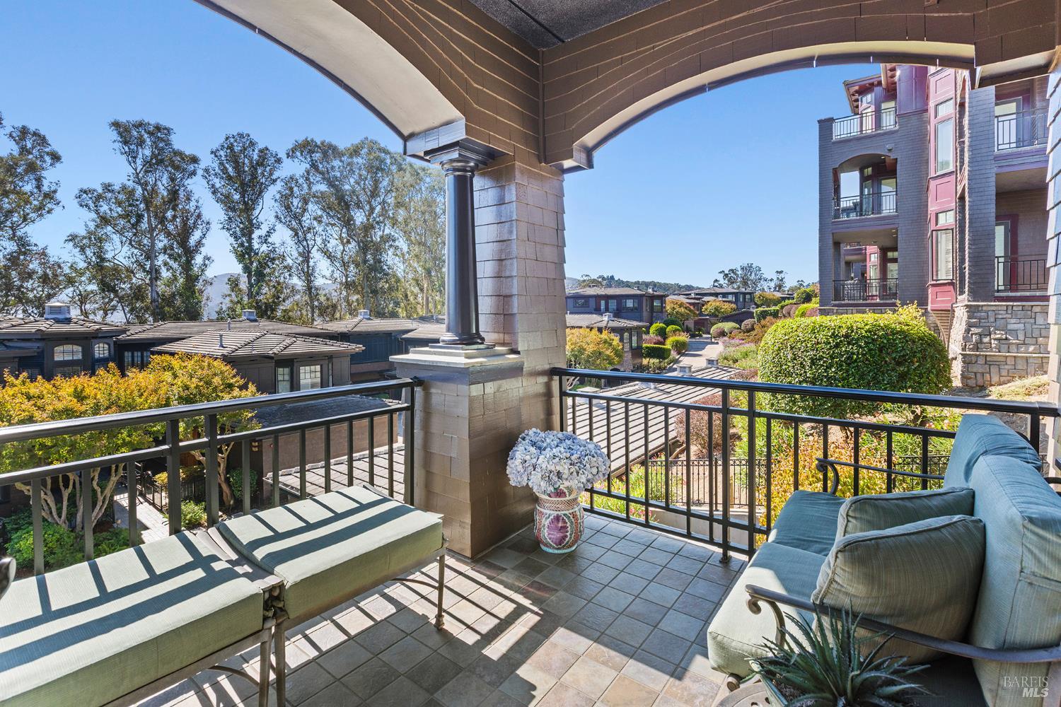 17 De Silva Island Drive Mill Valley CA 94941