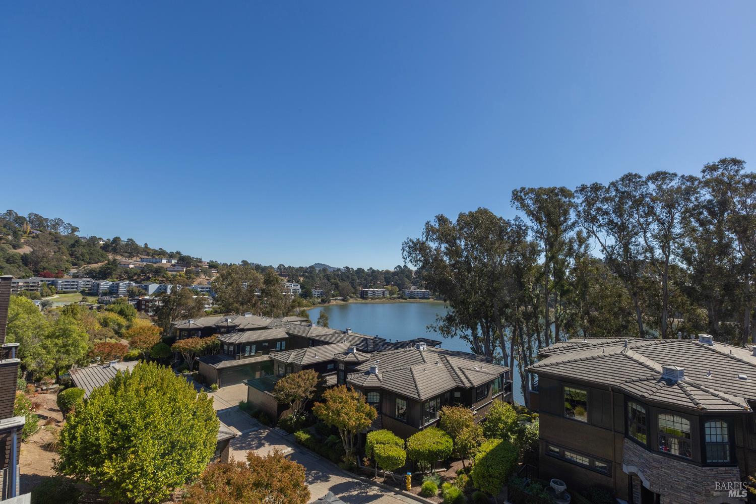 17 De Silva Island Drive Mill Valley CA 94941