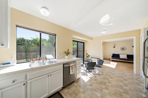108 Nantucket Cove San Rafael CA 94901