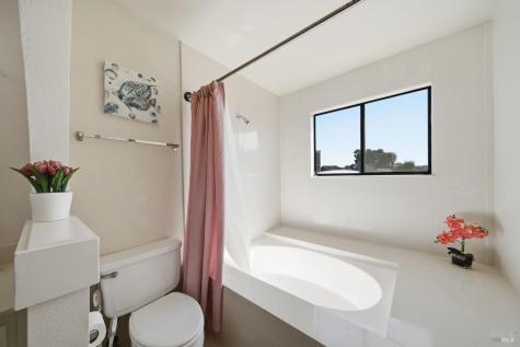 108 Nantucket Cove San Rafael CA 94901