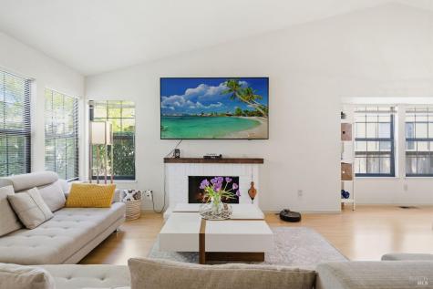 108 Nantucket Cove San Rafael CA 94901