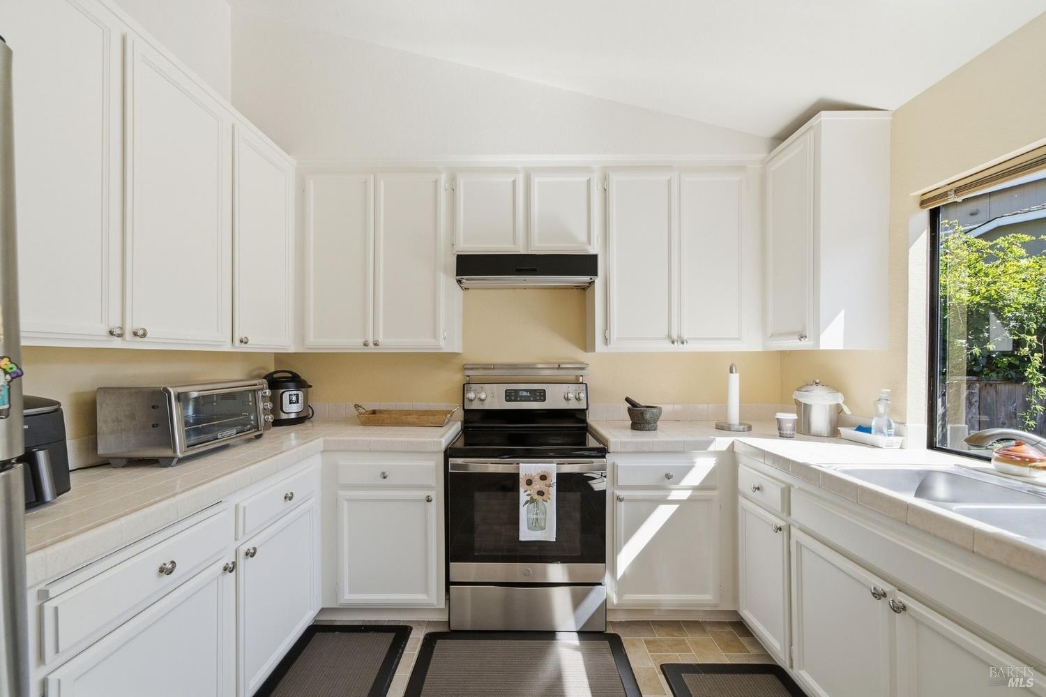 108 Nantucket Cove San Rafael CA 94901