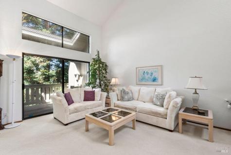 186 Red Hawk Road Novato CA 94949