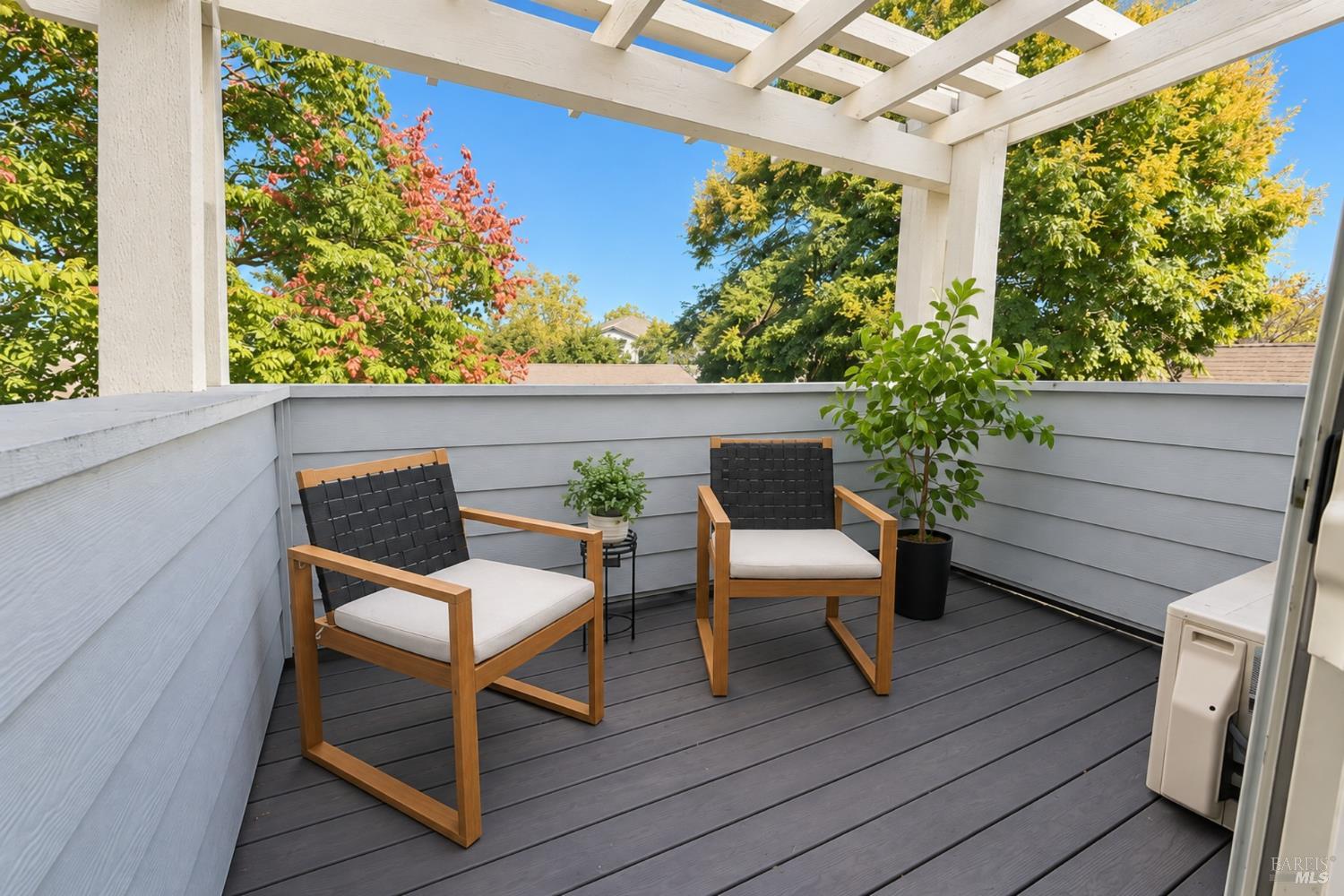 225 Burt Street Santa Rosa CA 95407