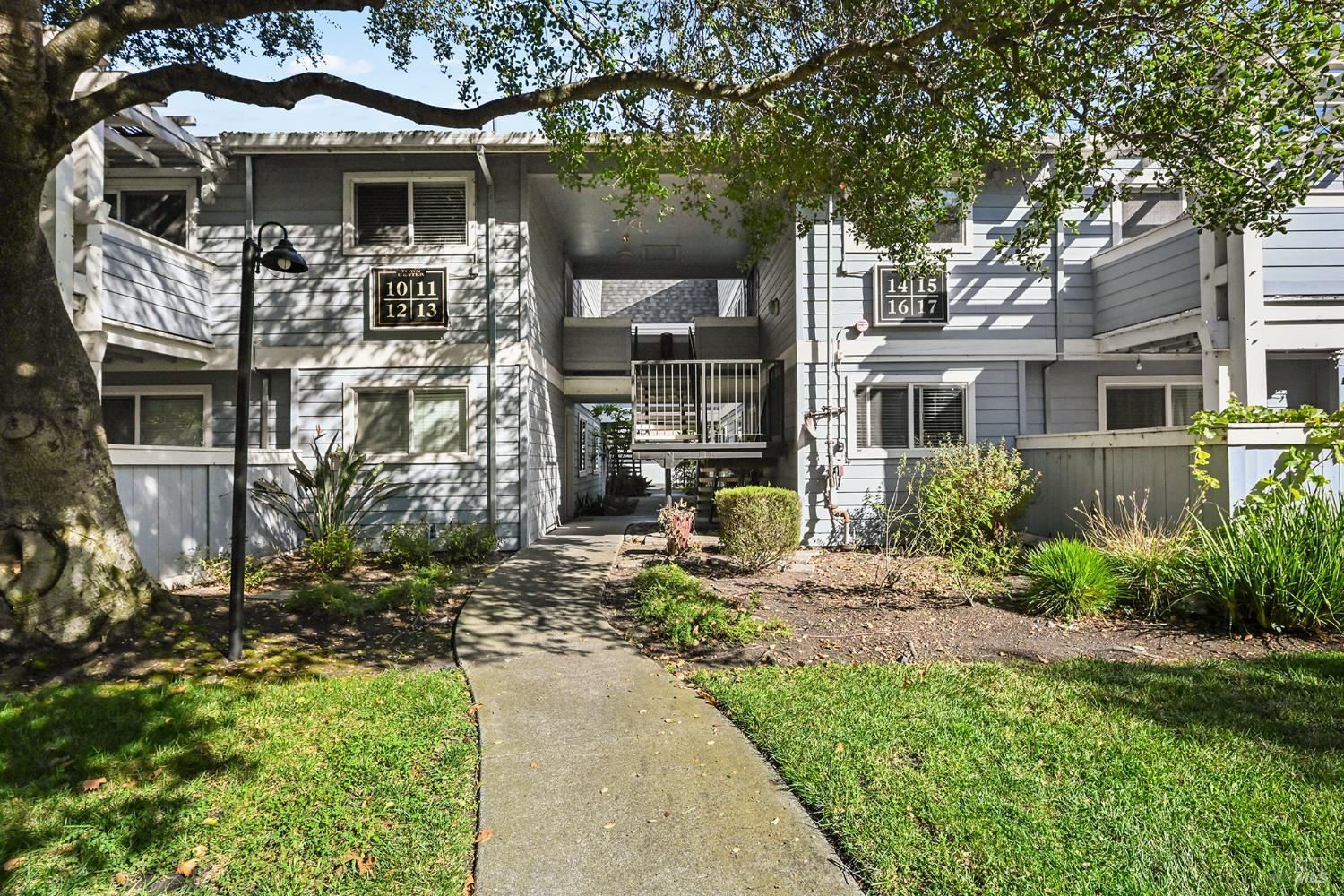 225 Burt Street Santa Rosa CA 95407