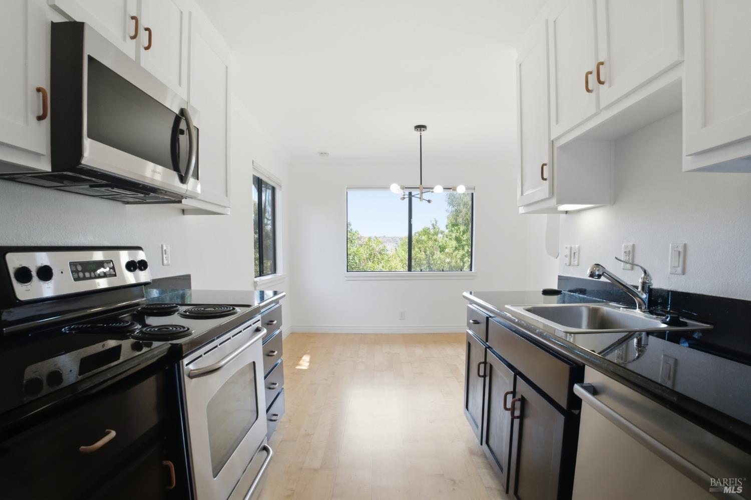 900 Cambridge Drive Benicia CA 94510